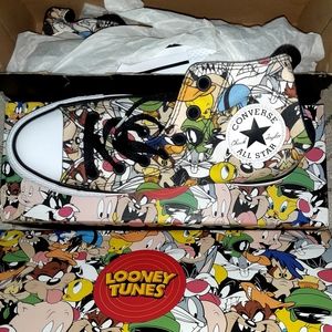 Chuck Taylor Looney Tunes Edition